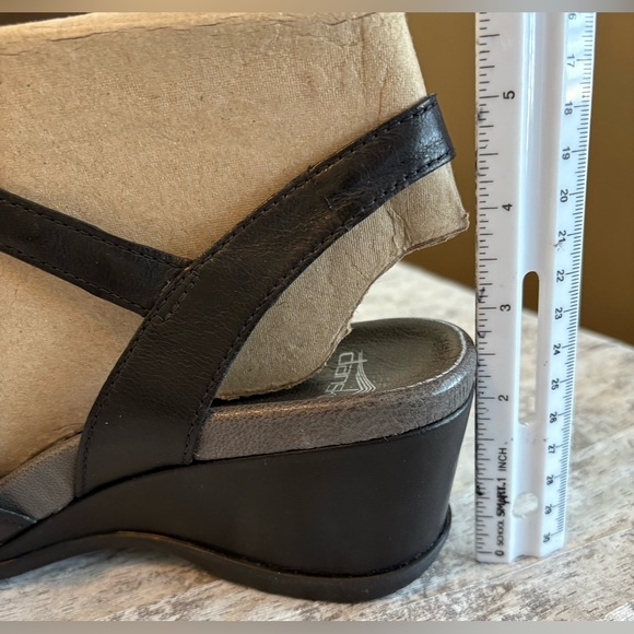 NEW w/o box DANSKO Addyson black leather wrapped contoured footbed sandal Size 8 - Picture 11 of 11